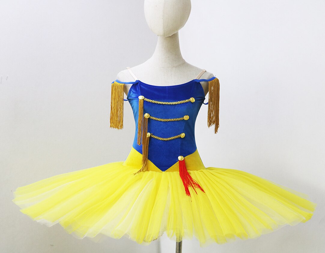 Nutcracker Soldier Doll - Giselle Tutus