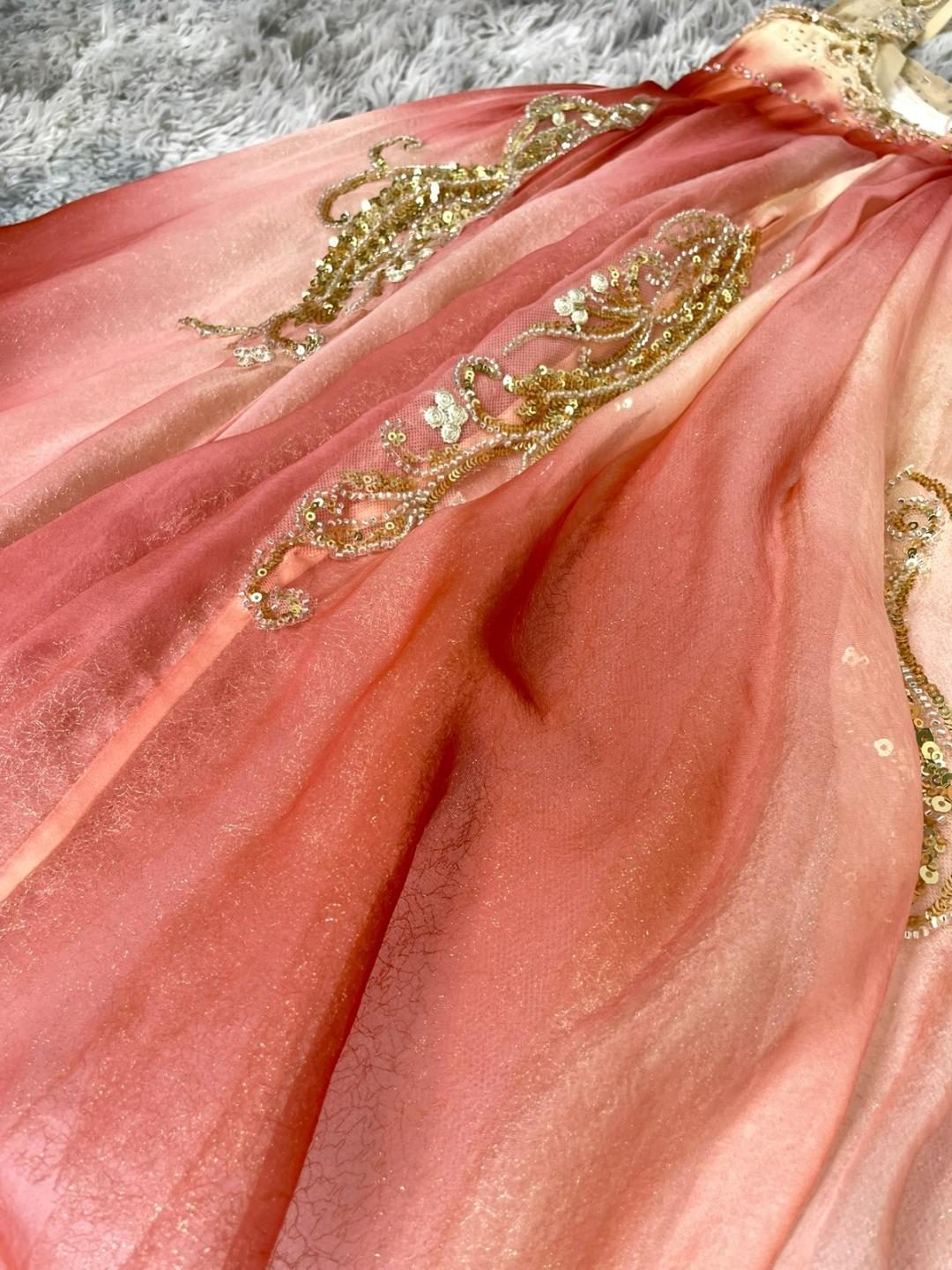 La Bayadere Dance with Scarves